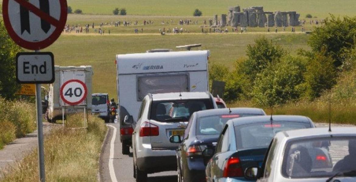 Stonehenge traffic